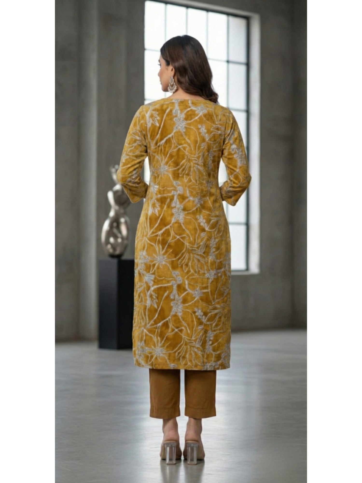 Floral Embroidered Straight Kurta Set - Tevar Studio